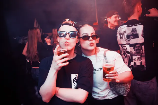 Hollaback kuva 12