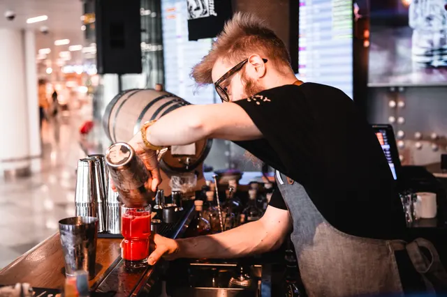 Runway Bar kuva 6