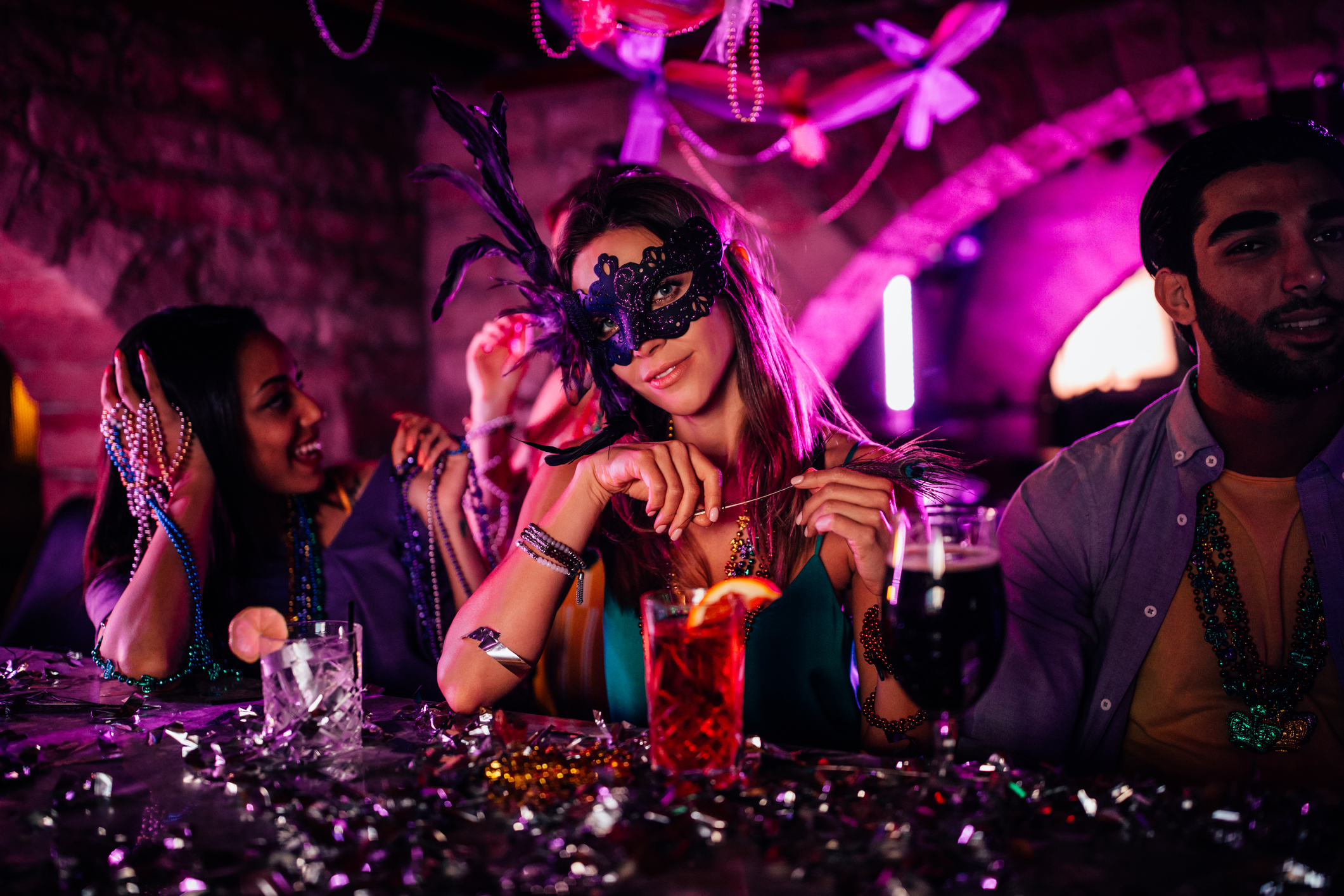 Mardi Gras – Masquerade Party
